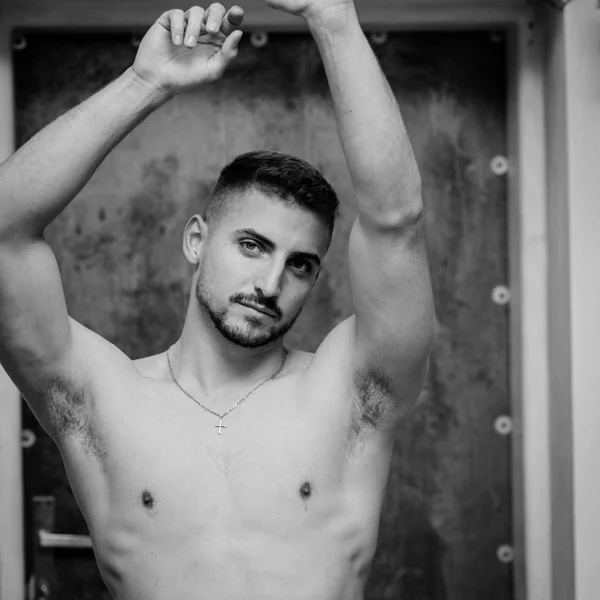 male nudes ideas, men nude ideas, positioning for male nude, nude poses men, nude poses for men, male nude photography poses, nude male art poses, nude male photography poses