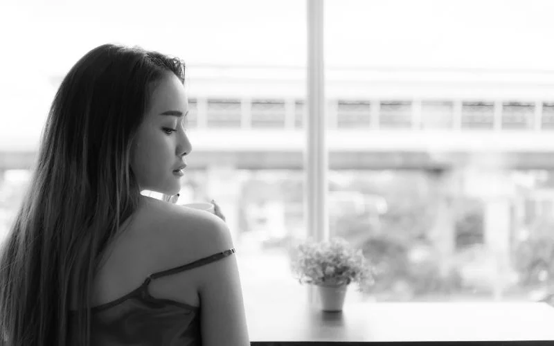 sensual boudoir poses-3