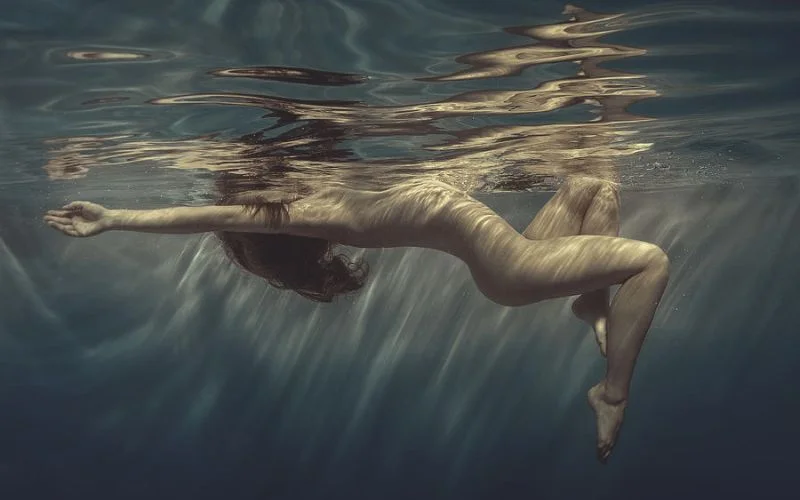 underwater nude photography-7