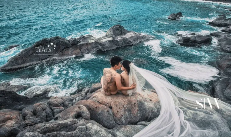 nude wedding pics, couple wedding nude photos, outdoor nude couple wedding photo, couple nude photo