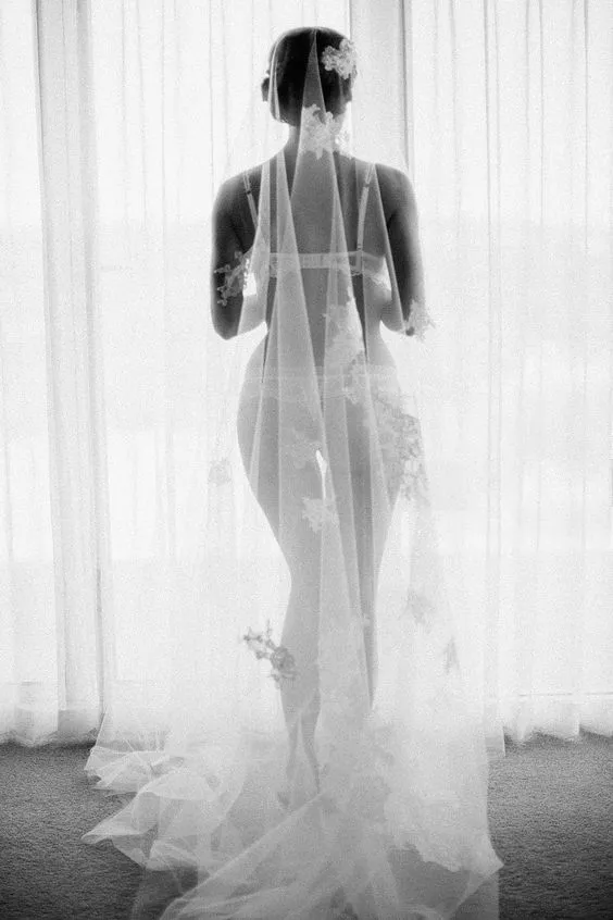 nude bridal photos, lingerie bridal photos, lingerie wedding photos, lingerie wedding images