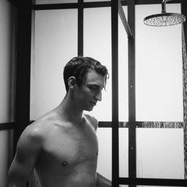 male nudes ideas, men nude ideas, positioning for male nude, nude poses men, nude poses for men, male nude photography poses, nude male art poses, nude male photography poses
