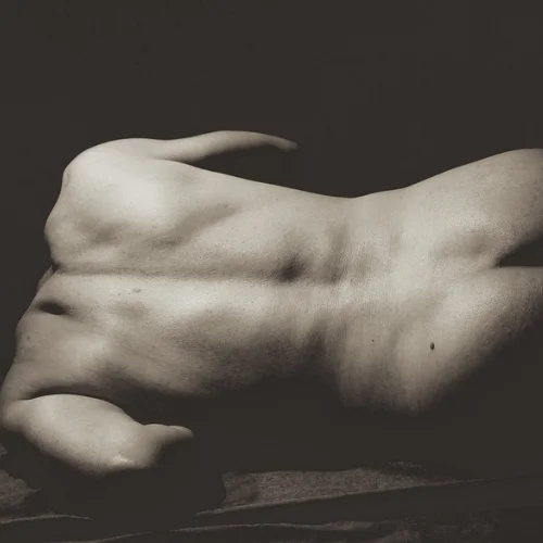male nudes ideas, men nude ideas, positioning for male nude, nude poses men, nude poses for men, male nude photography poses, nude male art poses, nude male photography poses