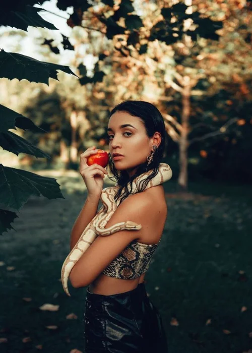 adam and eve inspired photoshoot