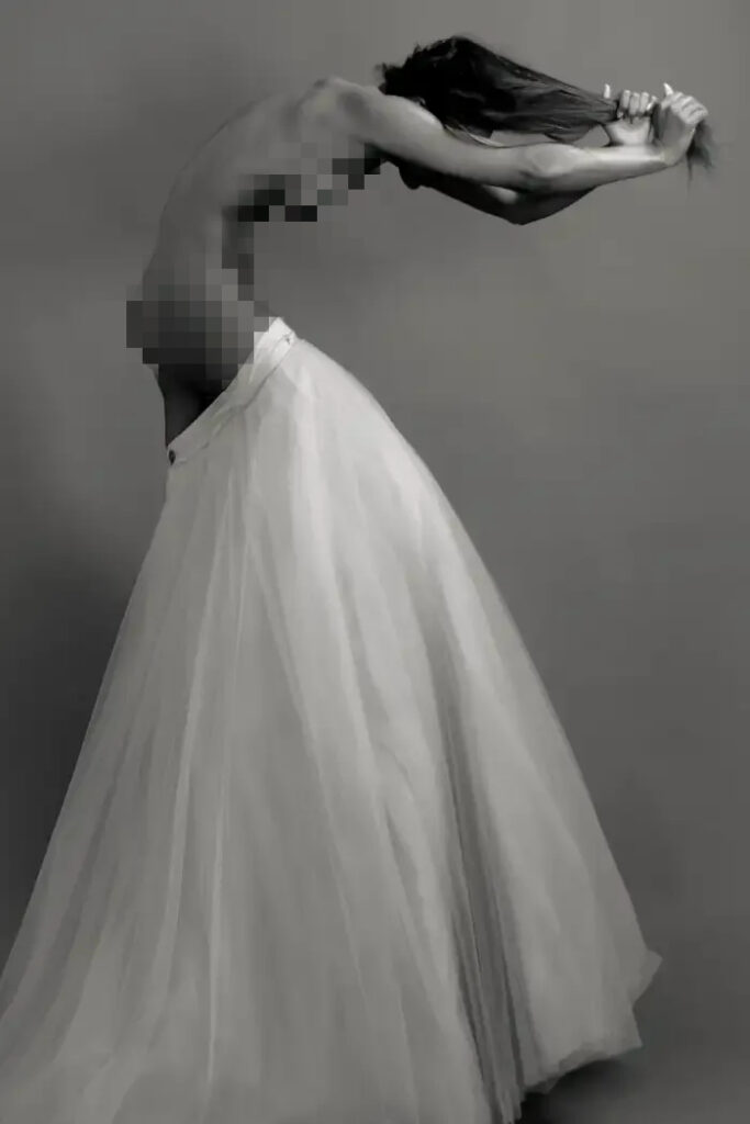Striking naked photos of bride, bride nude photo, bride nude images, bride wedding nude photo