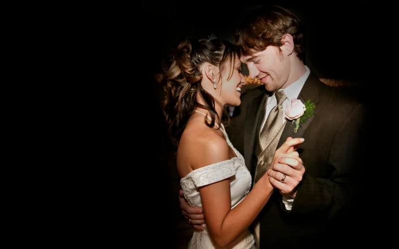 candid portraits at wedding