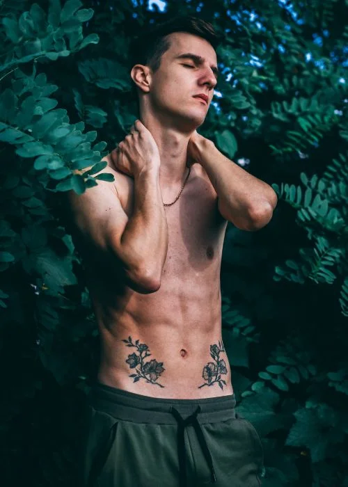 posing ideas for men