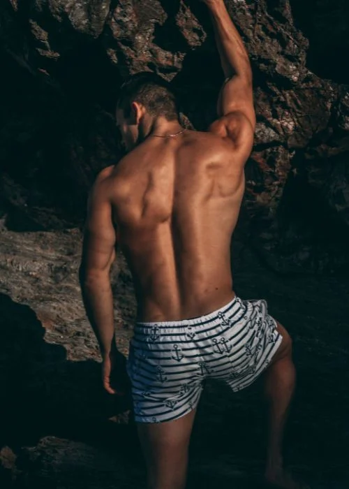 stunning male boudoir photography