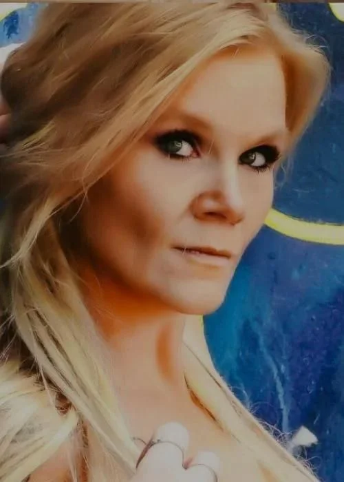 crystal thompson