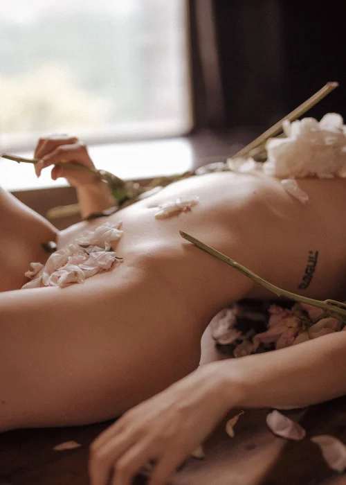 nude photo poses