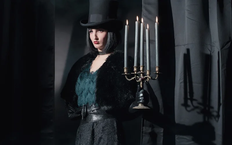 witch photography, witch themed photoshoot, witch photoshoot ideas, gothic photoshoot ideas, witchy photoshoot, witch photoshoot outfit ideas, witchy photoshoot ideas, best friend witch photoshoot, witch poses