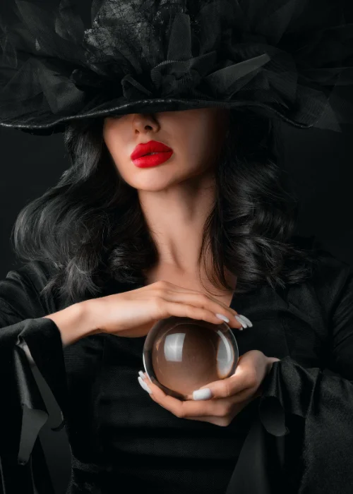 witch photography, witch themed photoshoot, witch photoshoot ideas, gothic photoshoot ideas, witchy photoshoot, witch photoshoot outfit ideas, witchy photoshoot ideas, best friend witch photoshoot, witch poses