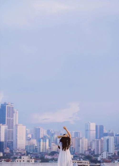 create a vivid background with cityscapes