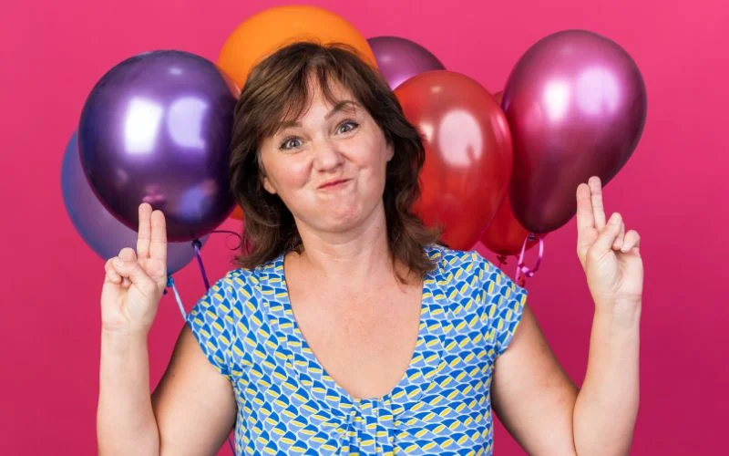 40th birthday photoshoot ideas with balloons